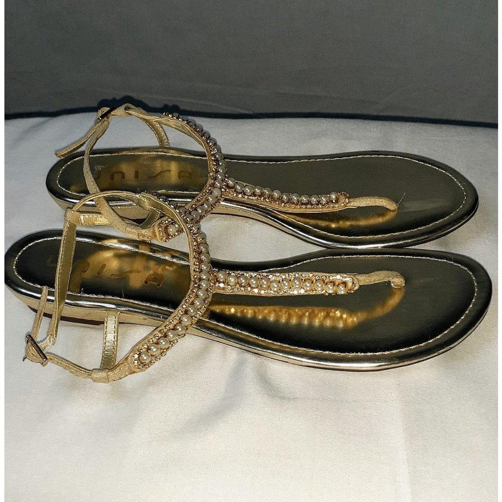 Sandals - Picture 2 of 4